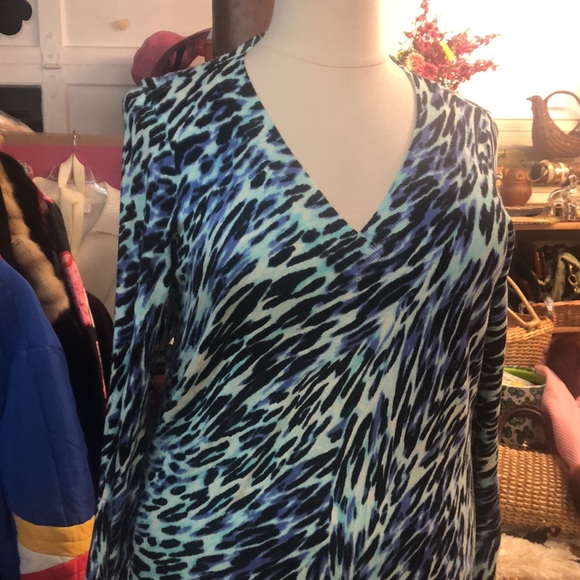 Apt. 9 - deep v neck- long length sweater- lightweight cotton Viscose knit - Picture 2 of 10